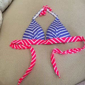 Victoria’s Secret bikini top Medium